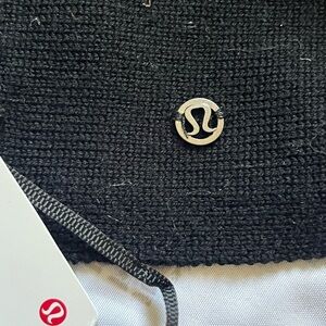 Lululemon Live Freely Wrap Black Merino Wool